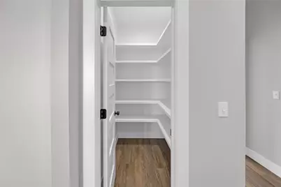 209 Avenida Avenue, Rio Vista, TX 76093 - Photo 16