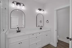 209 Avenida Ave, Rio Vista, TX 76093 - Photo 14