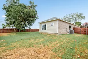 1019 Holiday Dr, Sherman, TX 75090 - Photo 28