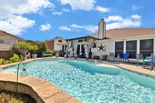 431 Hidden Ridge Dr, Burleson, TX 76028 - Photo 8