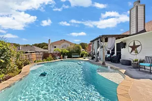 431 Hidden Ridge Dr, Burleson, TX 76028 - Photo 6