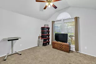 431 Hidden Ridge Dr, Burleson, TX 76028 - Photo 24