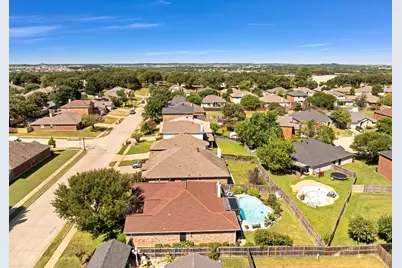 431 Hidden Ridge Drive, Burleson, TX 76028 - Photo 32