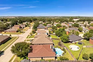 431 Hidden Ridge Dr, Burleson, TX 76028 - Photo 32