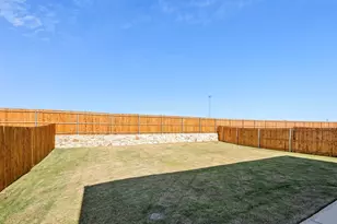 2041 Pleasant Knoll Cir, Forney, TX 75126 - Photo 20