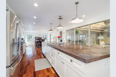 1909 8th Street, Brownwood, TX 76801 - Photo 2