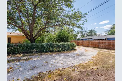 1909 8th Street, Brownwood, TX 76801 - Photo 28