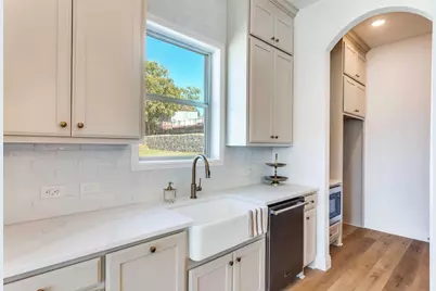 8965 Armstrong Court, Benbrook, TX 76126 - Photo 8