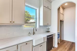 8965 Armstrong Ct, Benbrook, TX 76126 - Photo 8