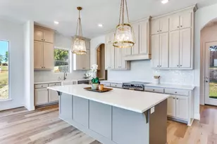 8965 Armstrong Ct, Benbrook, TX 76126 - Photo 6