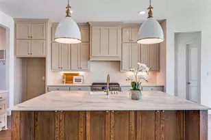 1016 Emery Ct, Willow Park, TX 76087 - Photo 2