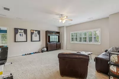 8904 Meadowknoll Drive, Dallas, TX 75243 - Photo 28