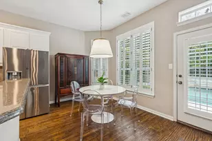 8904 Meadowknoll Dr, Dallas, TX 75243 - Photo 16