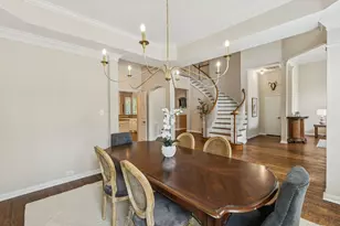 8904 Meadowknoll Dr, Dallas, TX 75243 - Photo 8