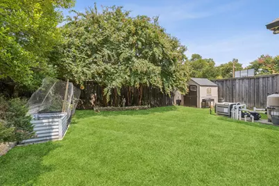 8904 Meadowknoll Drive, Dallas, TX 75243 - Photo 36