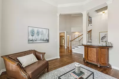 8904 Meadowknoll Drive, Dallas, TX 75243 - Photo 6