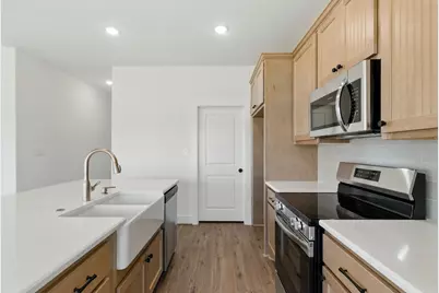 421 Jameson Street, Springtown, TX 76082 - Photo 8