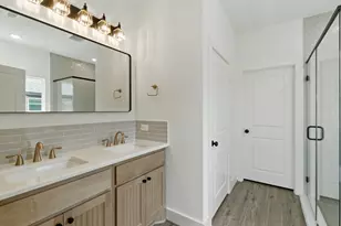 421 Jameson St, Springtown, TX 76082 - Photo 16