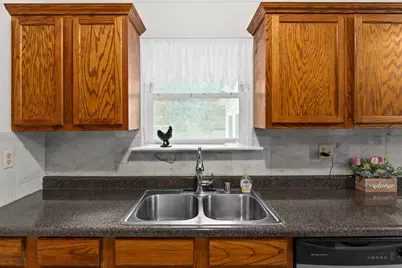 107 Hardeman Street, Copperas Cove, TX 76522 - Photo 8