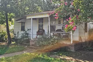 3500 Baylor St, Fort Worth, TX 76119 - Photo 2