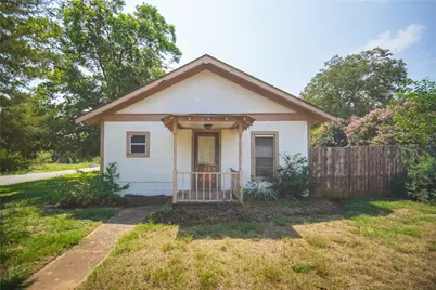 605 W Archer Street, Jacksboro, TX 76458 - Photo 2