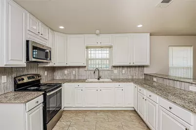 1400 Stewart Street, Fort Worth, TX 76104 - Photo 10