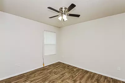 1400 Stewart Street, Fort Worth, TX 76104 - Photo 18