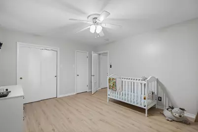 200 W Kansas Street, Van, TX 75790 - Photo 32