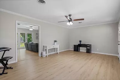 200 W Kansas Street, Van, TX 75790 - Photo 10