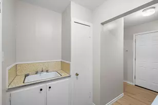 200 W Kansas St, Van, TX 75790 - Photo 18