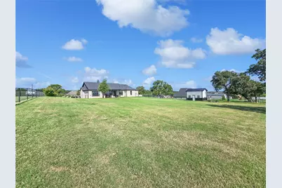1008 Henry Way, Springtown, TX 76082 - Photo 40
