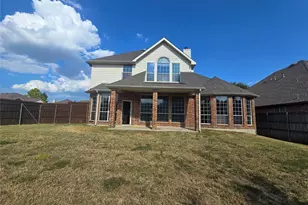 6104 Crestmoor Ln, Sachse, TX 75048 - Photo 2