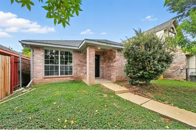 10640 Woodleaf Drive, Dallas, TX 75227 - Photo 1