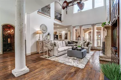 2606 Queen Elizabeth Boulevard, Lewisville, TX 75056 - Photo 8