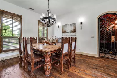 2606 Queen Elizabeth Boulevard, Lewisville, TX 75056 - Photo 6