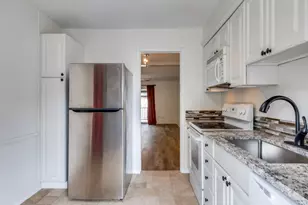 10216 Regal Oaks Dr, Dallas, TX 75230 - Photo 8