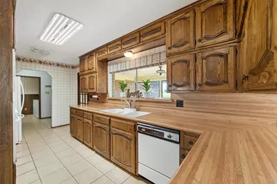 7220 Tucker Drive, Weatherford, TX 76085 - Photo 12