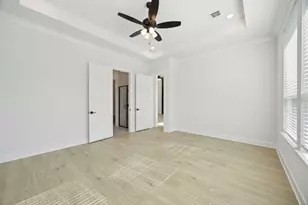 325 Bay Laurel Rd, McKinney, TX 75071 - Photo 12