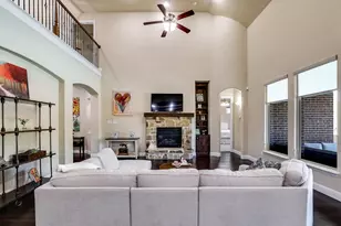 501 Pine Island Cir, Mansfield, TX 76063 - Photo 8