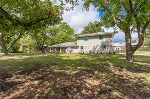 807 Hilltop Dr, Weatherford, TX 76086 - Photo 4