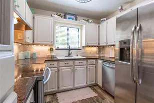 807 Hilltop Dr, Weatherford, TX 76086 - Photo 18