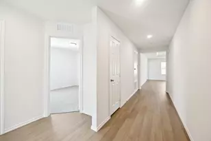 2712 Pecan Pk Dr, Denton, TX 76208 - Photo 2