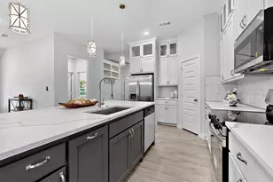 603 W Hayes St, Savoy, TX 75479 - Photo 12