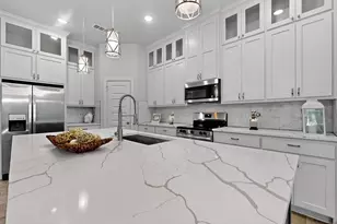 603 W Hayes St, Savoy, TX 75479 - Photo 6