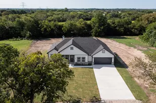 603 W Hayes St, Savoy, TX 75479 - Photo 8