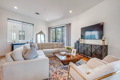 4608 Coles Manor Place #201, Dallas, TX 75204 - Photo 8