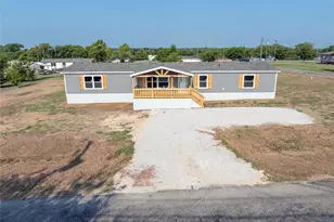 7113 Karen Ln, Joshua, TX 76058 - Photo 1