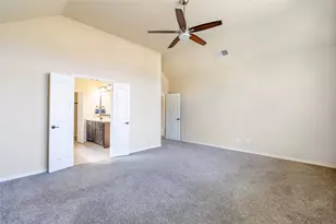 637 Peach Ln, Burleson, TX 76028 - Photo 12