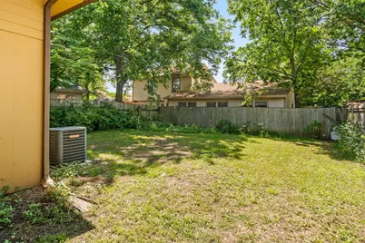 4702 Poppy Drive E, Fort Worth, TX 76137 - Photo 16