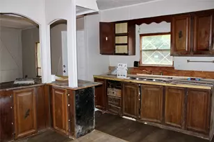 1503 Eilenstein St, Palestine, TX 75801 - Photo 6
